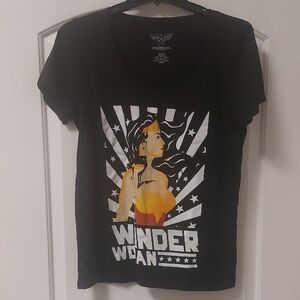 DC Comics Wonder Woman Black Sunburst TShirt Sz 1 (XL)